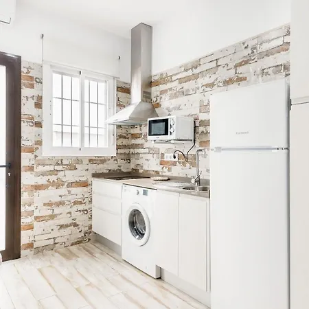 Claudia Conil De La Frontera